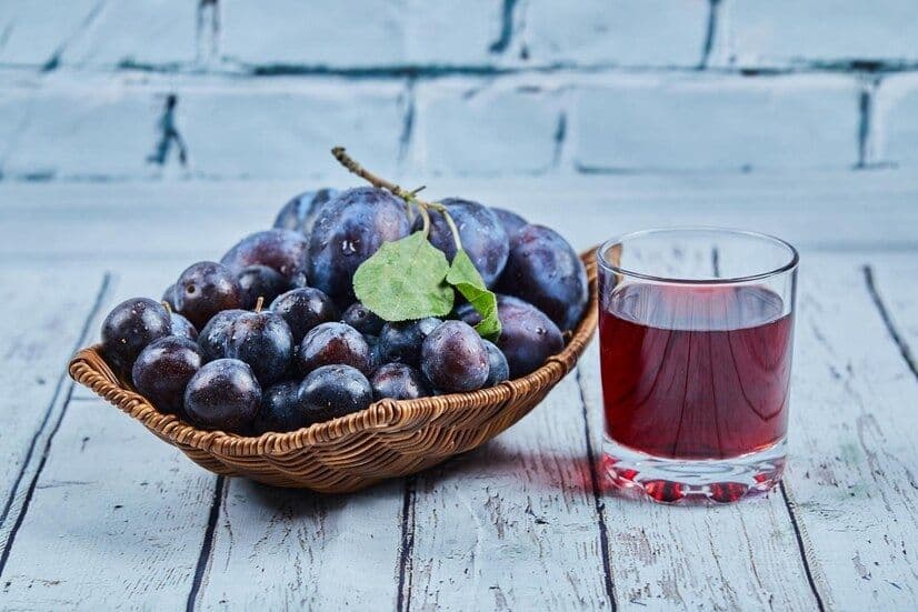 BLACK PLUM