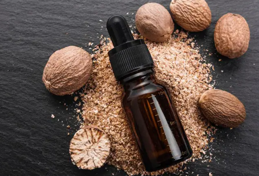 Nutmeg Oil